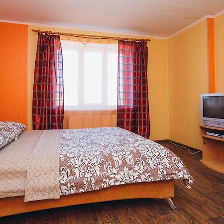 Apartmens Faraon On Illinskaya New Building 6 Floor Szumi Kültér fotó